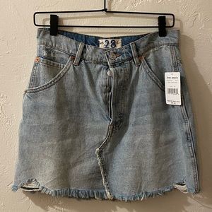 Free People Brea distressed denim mini skirt size 28/6 NWT